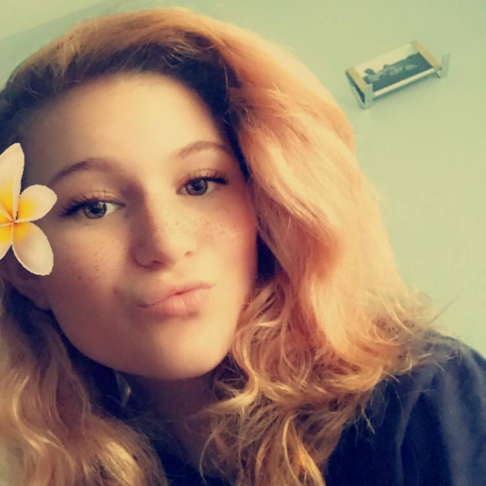 Meet your Posher, Abby